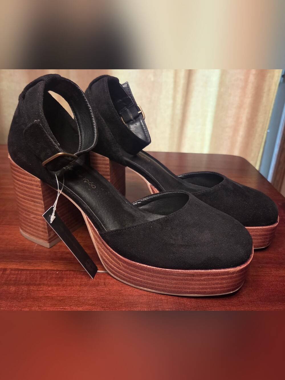 *New! House of Harlow Black "Tanner" block heel square toe platform Size 9.5